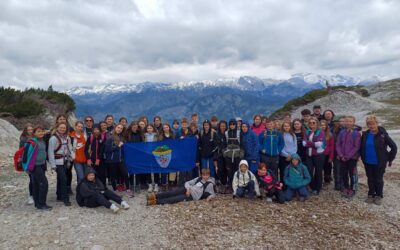 Izlet godine Mladih planinara                                                    Vogel – Bohinjsko jezero – slap Savica